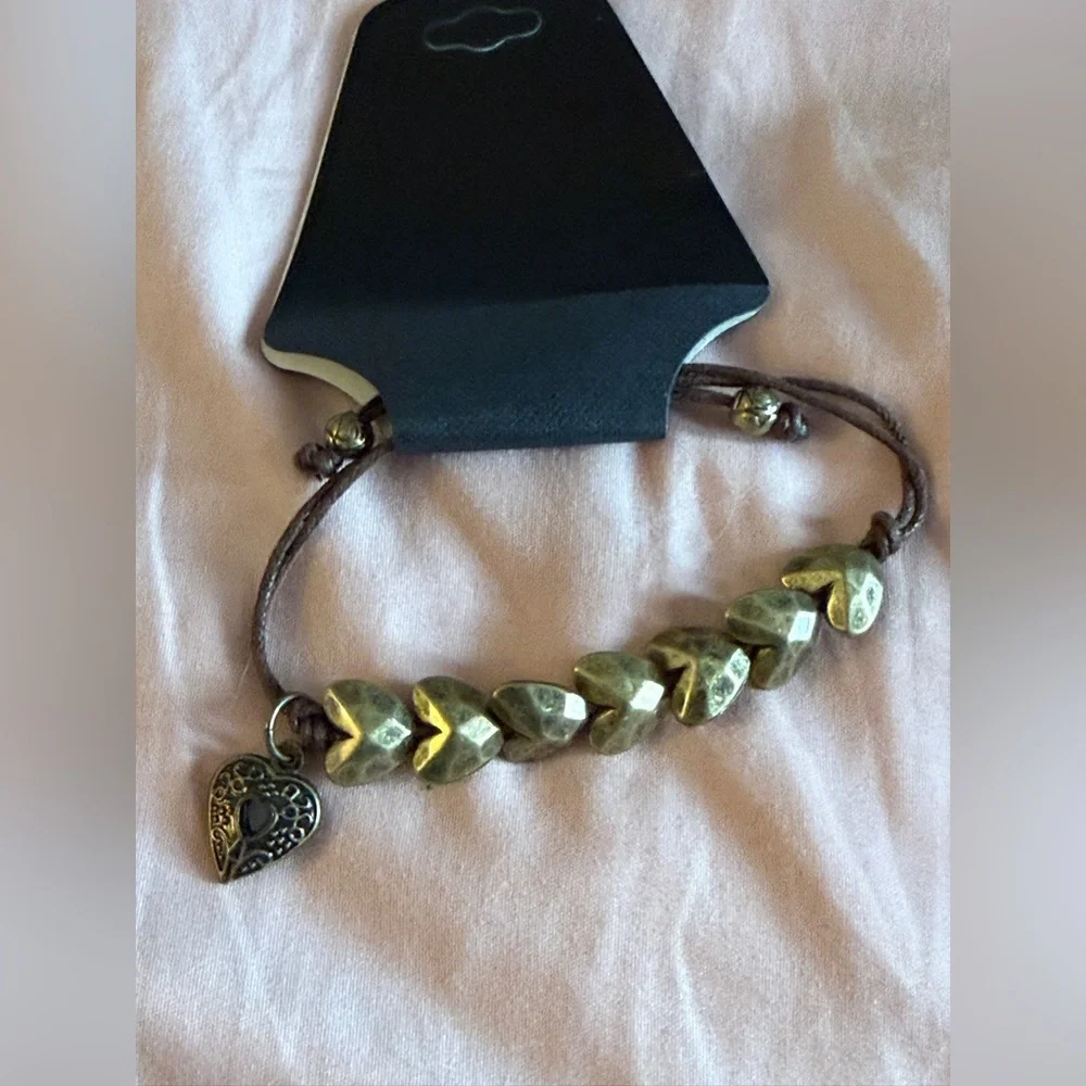 Gold Heart Charm Bracelet NWT
